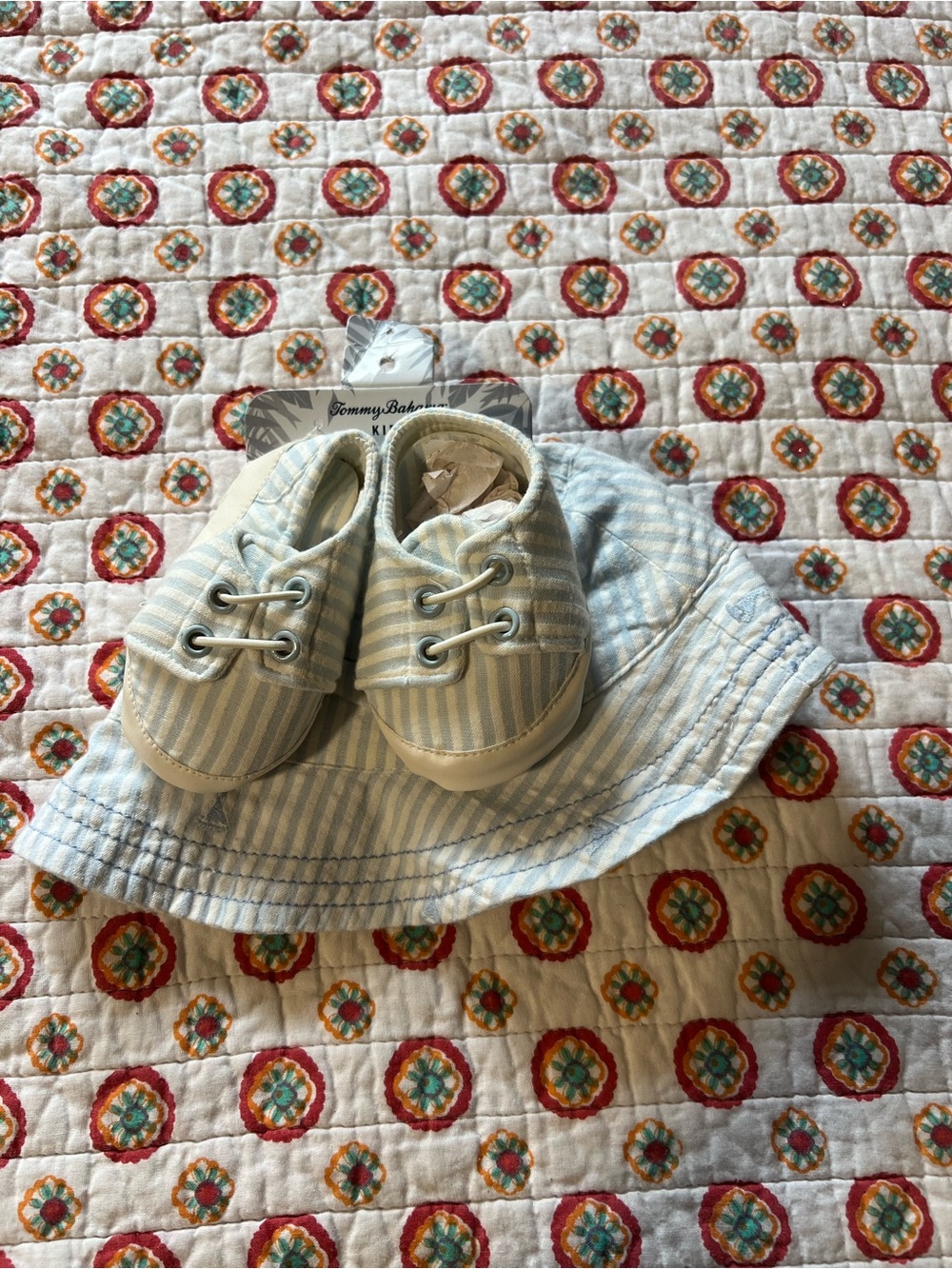 NWT Tommy Bahama Sailboat Embroidered Bucket Hat / Shoes Set size 3-6 months